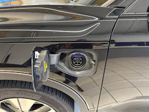 VOLVO XC40 1.5 T5 PiH Plus Dark