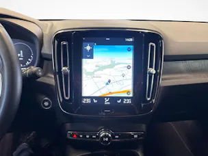 VOLVO XC40 1.5 T5 PiH Plus Dark
