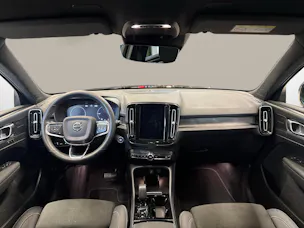 VOLVO XC40 1.5 T5 PiH Plus Dark