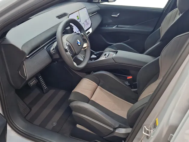 BMW iX3 50 xDrive