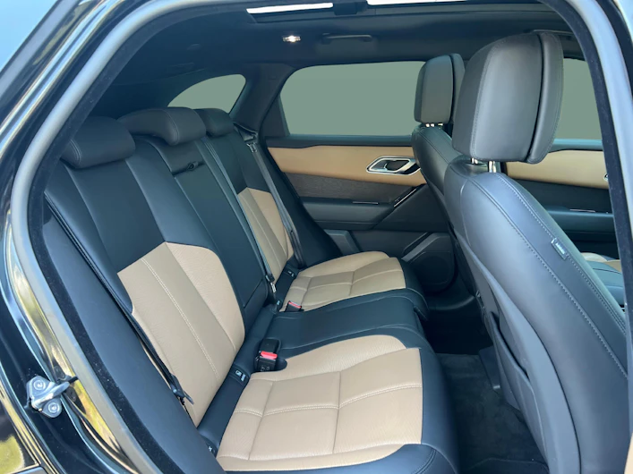 immagine del veicolo LAND ROVER RANGE ROVER VELAR