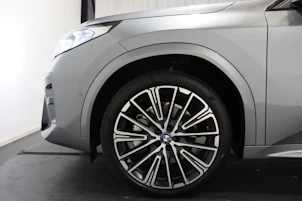 image du véhicule BMW iX2 30 xDrive
