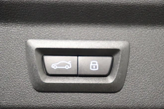 https://vehicle.imgix.net/4344771/548f2e3b-327e-44d8-b545-952df2c714cd.JPG