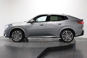 image du véhicule BMW iX2 30 xDrive