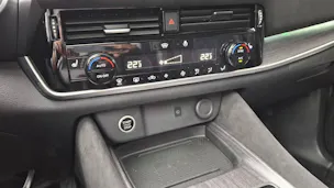 Nissan Qashqai 1.3 DIG-T Tekna+ 4x4