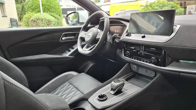 Nissan Qashqai 1.3 DIG-T Tekna+ 4x4