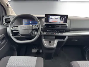 Toyota PROACE Verso L1 2.2 D Trend