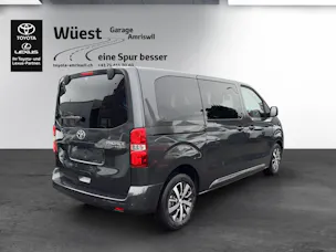 Toyota PROACE Verso L1 2.2 D Trend