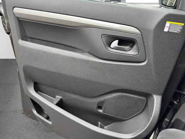 Toyota PROACE Verso L1 2.2 D Trend