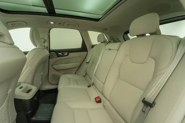 Volvo XC60 2.0 T8 TE XCLUSIVE Ultra Dark eAWD