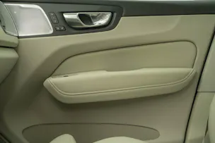 Volvo XC60 2.0 T8 TE XCLUSIVE Ultra Dark eAWD