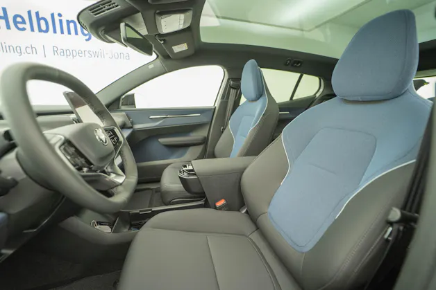 Volvo EX30 CC E60 Twin Performance AWD