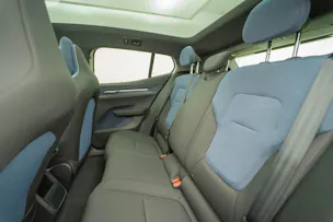Volvo EX30 CC E60 Twin Performance AWD