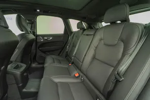 Volvo XC60 2.0 B5 MH Ultra Bright AWD