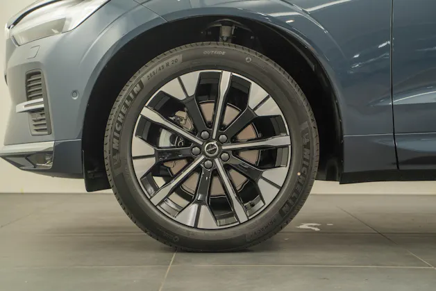 Volvo XC60 2.0 B5 MH Ultra Bright AWD
