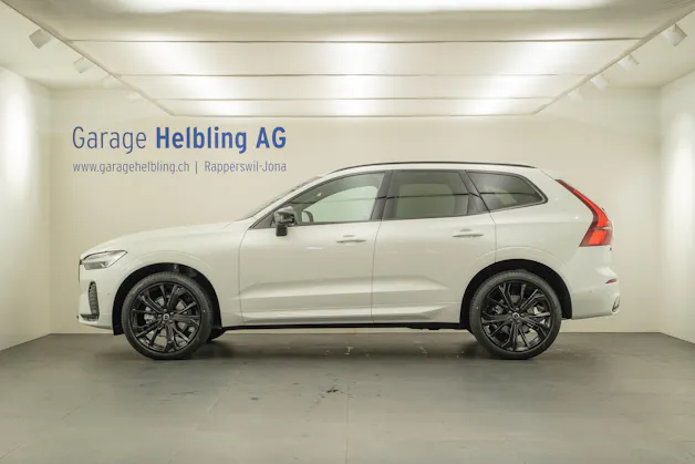 Volvo XC60 2.0 B5 MH Black Edition AWD