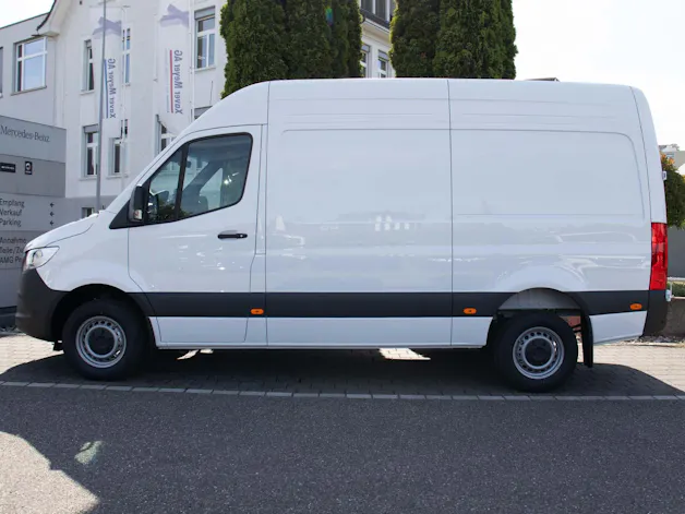 Mercedes-Benz Sprinter 317 CDI Kasten PRO Hochdach Standard