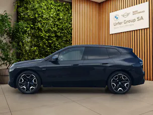 BMW iX xDrive50 (CH)