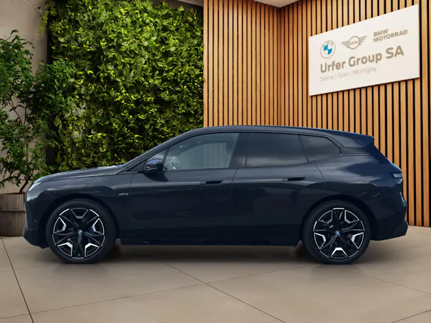 BMW iX xDrive50 (CH)