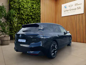 BMW iX xDrive50 (CH)