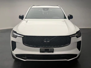 https://vehicle.imgix.net/4344834/1558ab81-fb92-46ee-ab39-6517a009a917.jpeg