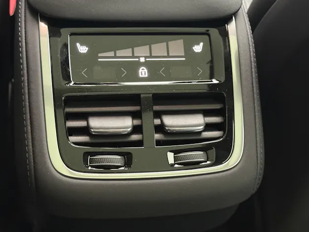 VOLVO XC90 2.0 B5 MH Black Edition AWD