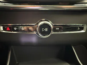 VOLVO XC90 2.0 B5 MH Black Edition AWD
