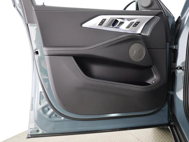 BMW XM Label Plug-in Hybrid