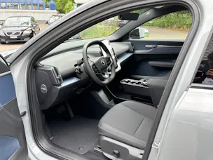 Volvo EX30 CC E60 Twin Performance AWD