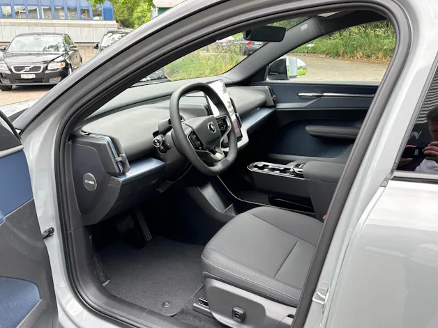 Volvo EX30 CC E60 Twin Performance AWD
