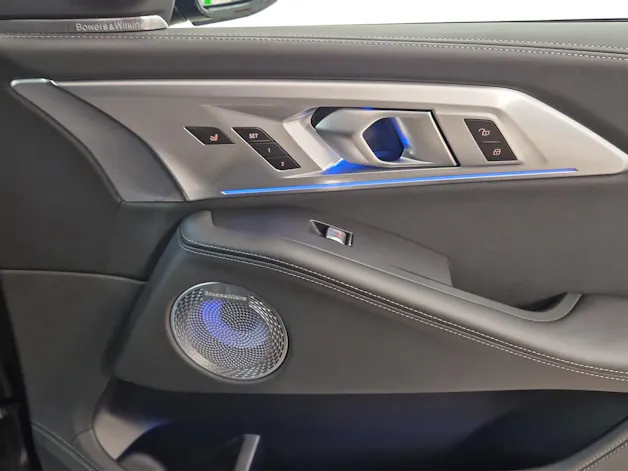 BMW XM 50e Plug-in Hybrid