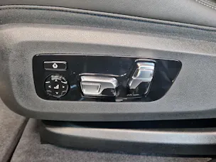 BMW XM 50e Plug-in Hybrid