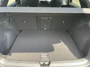 VW Golf VIII 2.0 TSI R-Line DSG 4motion