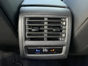 VW Golf VIII 2.0 TSI R-Line DSG 4motion