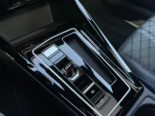 VW Golf VIII 2.0 TSI R-Line DSG 4motion