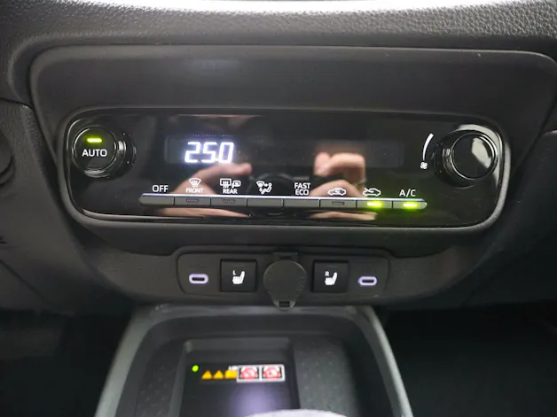 Toyota Aygo X 1.5 VVT-i HSD Trend