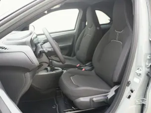Toyota Aygo X 1.5 VVT-i HSD Trend