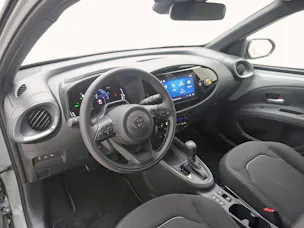 Toyota Aygo X 1.5 VVT-i HSD Trend