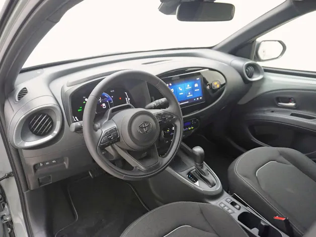 Toyota Aygo X 1.5 VVT-i HSD Trend