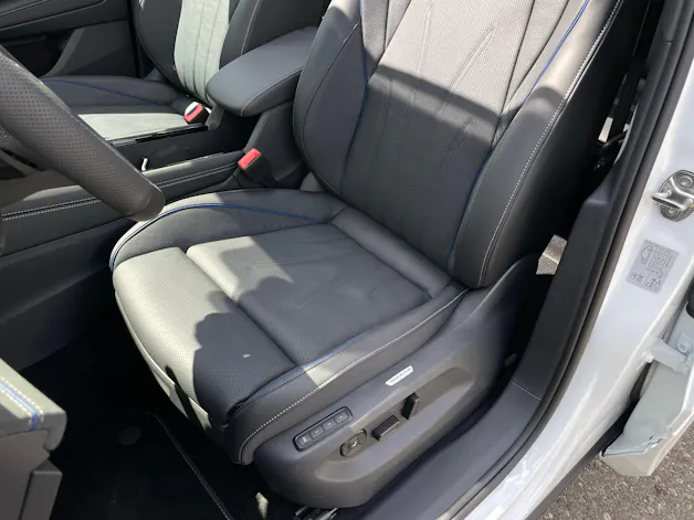 VW Tayron 2.0 TDI UNITED R-Line DSG 4motion
