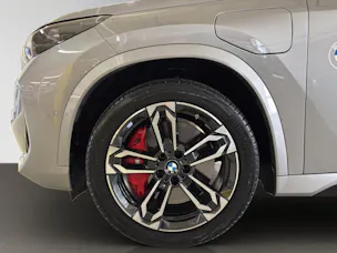 BMW X1 30e xDrive paddles
