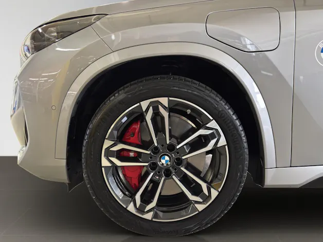 BMW X1 30e xDrive paddles