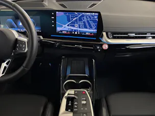 BMW X1 30e xDrive paddles