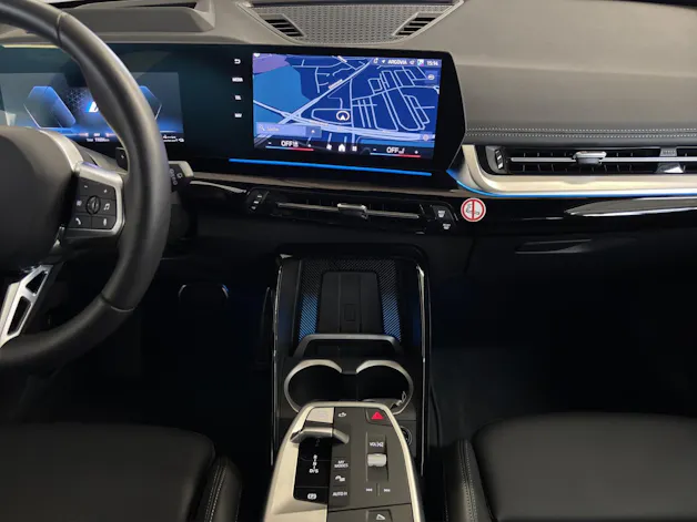 BMW X1 30e xDrive paddles