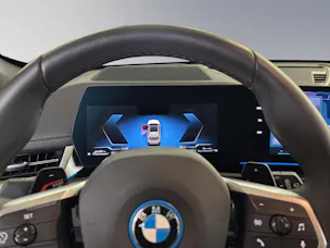 BMW X1 30e xDrive paddles