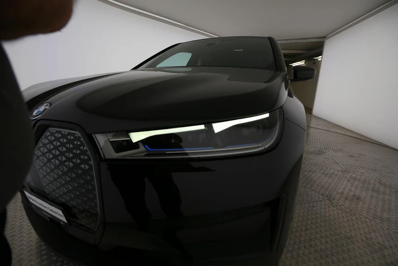 image du véhicule BMW iX