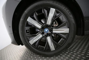 image du véhicule BMW iX xDrive40