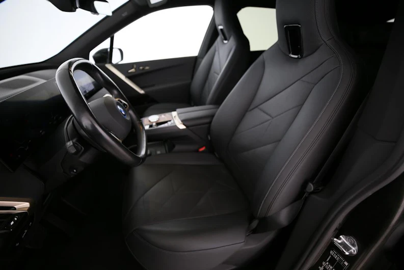 image du véhicule BMW iX
