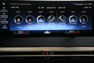 https://vehicle.imgix.net/4344981/c067e38c-76ff-4368-b748-daf1889589c2.jpg
