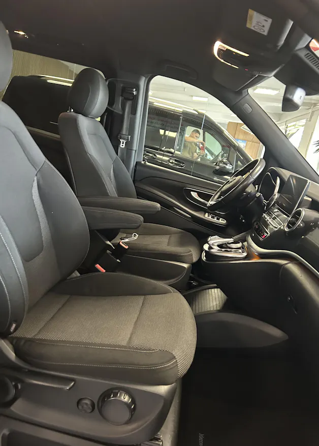Mercedes-Benz V 250 d BlueTec lang 4matic Van 7 PLACES/7PLATZ